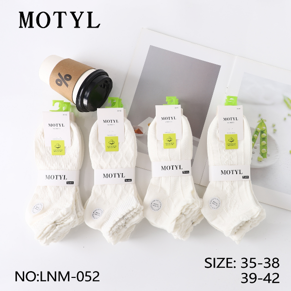 Skarpety damskie Roz 35-42, Mix kolor Paczka 40 szt